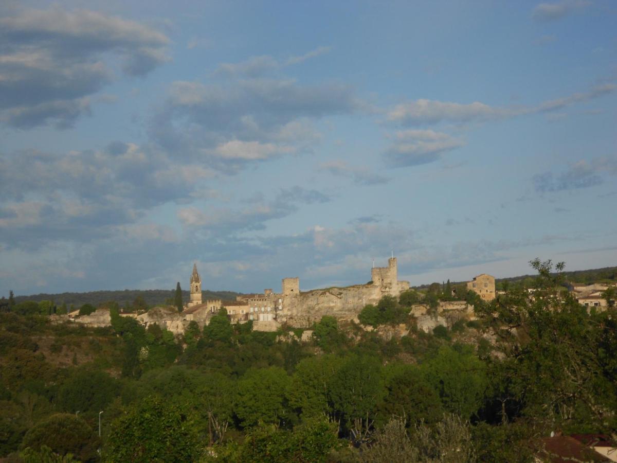 Le Chateau Saint Martin Buitenkant foto