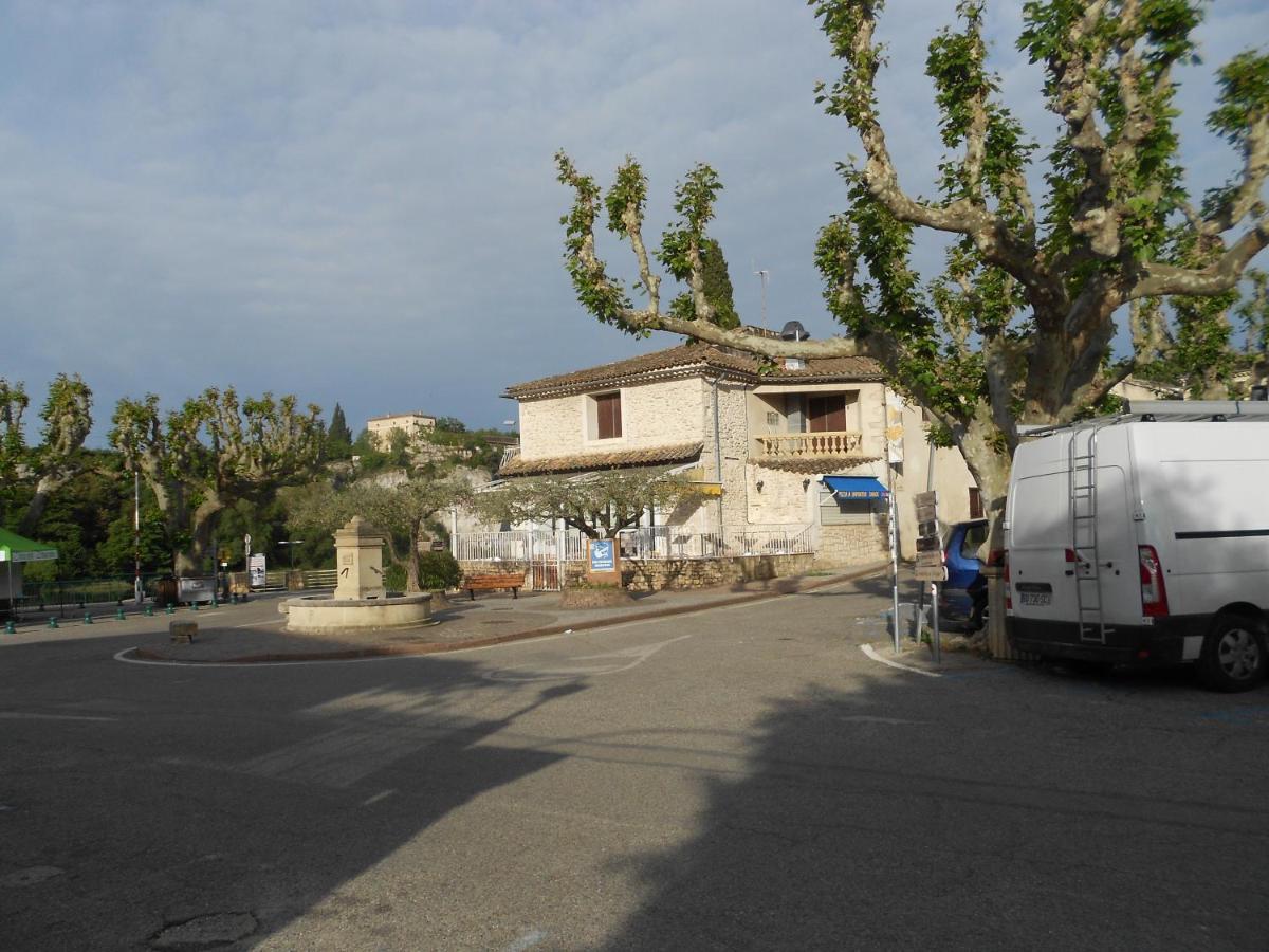 Le Chateau Saint Martin Buitenkant foto